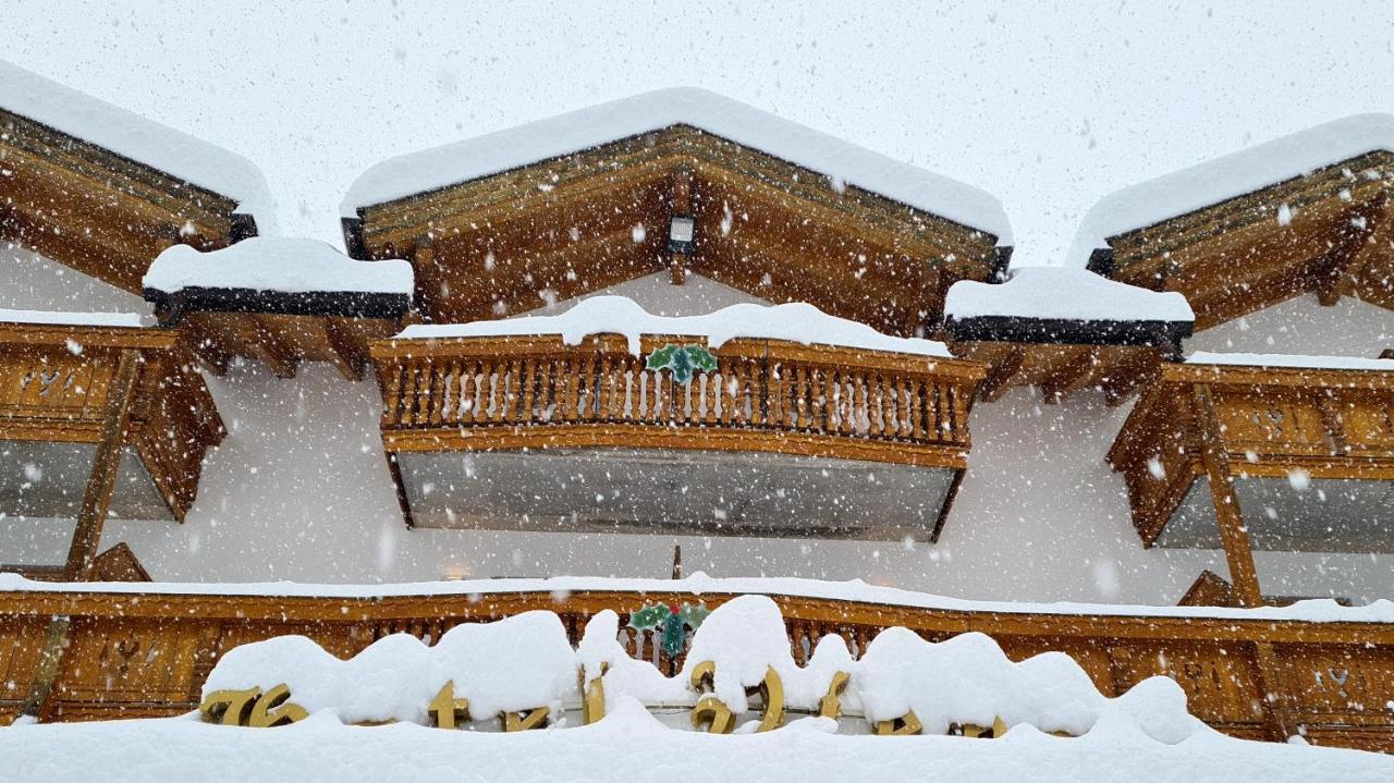 Hotel Vienna San Martino Di Castrozza Exterior foto